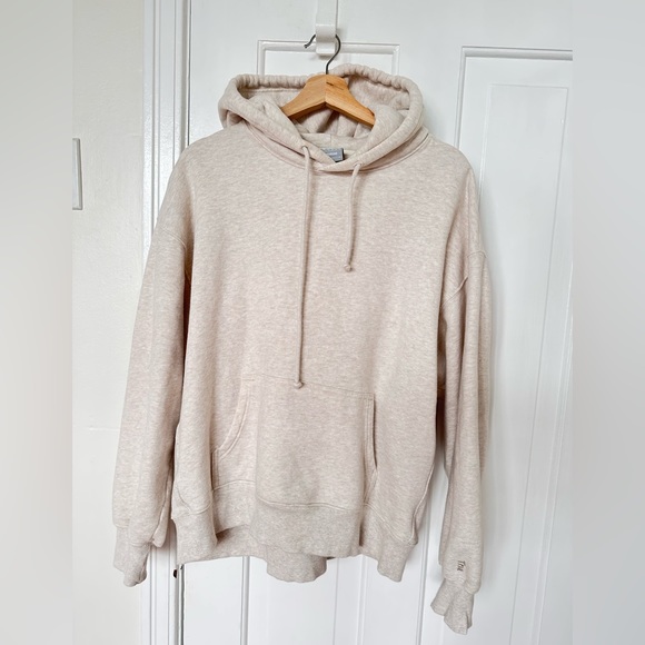 Aritzia Terry Fleece Boyfriend Hoodie in Oatmeal - Picture 4 of 7